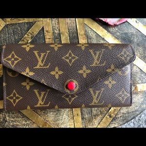 Authentic Louis Vuitton Josephine wallet!